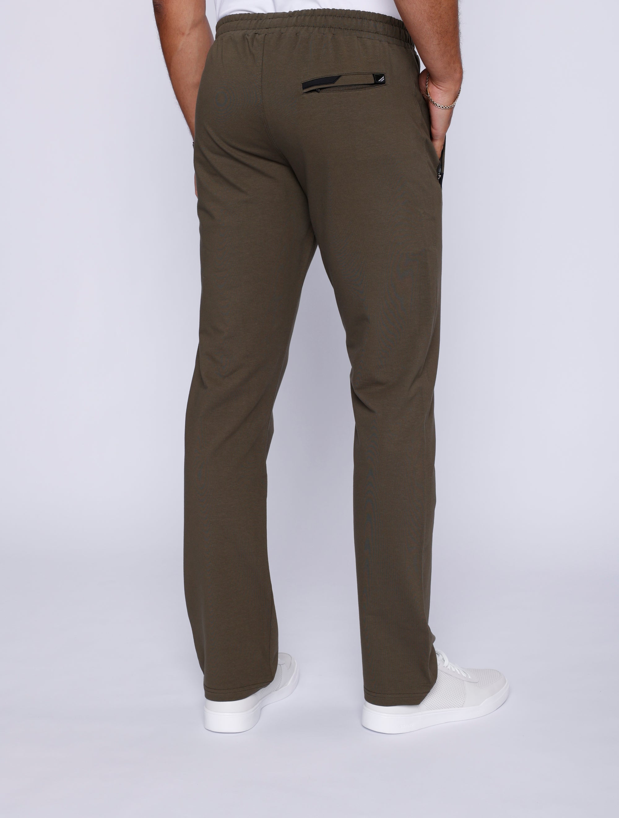 big and tall men’s khaki lounge pants with long inseam and back zipper pocket, back view