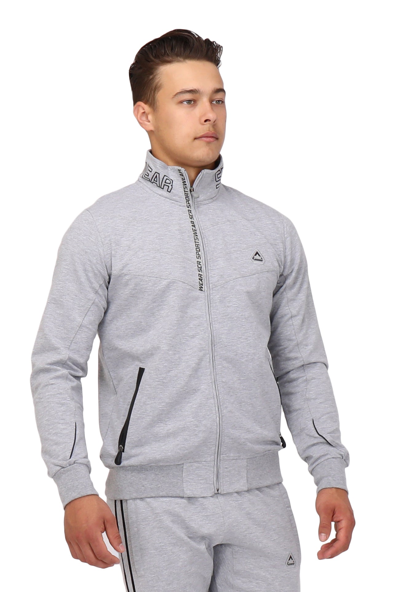 sweatshirt for men: &quot;Men&#39;s grey sweatshirt with crew neck